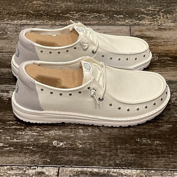 Hey Dude Shoes Womens Size 7 Wendy Star Studded White Comfy Beach Casual NEW - Picture 10 of 15